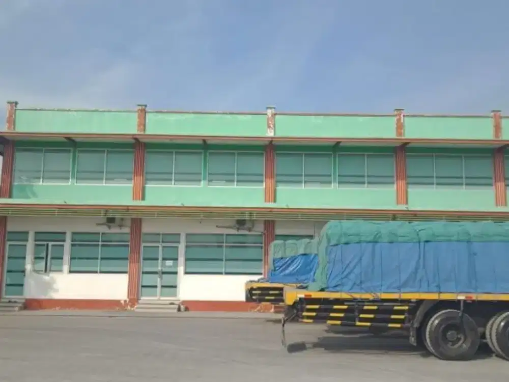 Gudang Trowulan Dusun Jatipasar hadap Timur Strategis