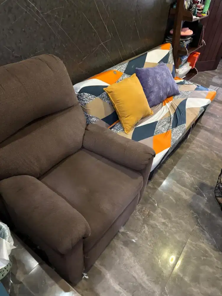 Sofa recliner dan sofa bed informa
