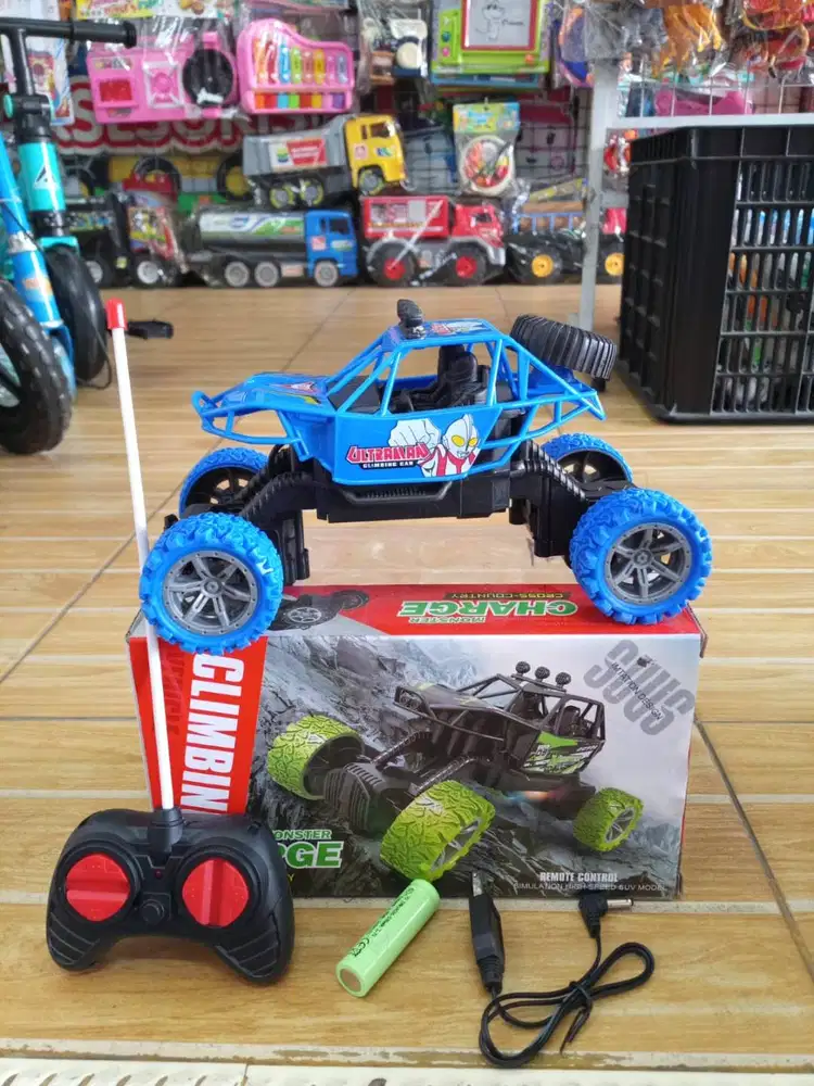 mainan anak rc ultramann baterai cas