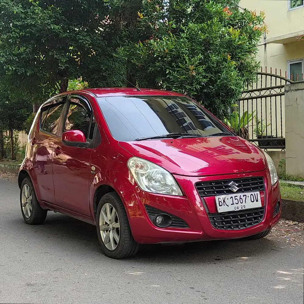 Suzuki splash 1,2 manual merah