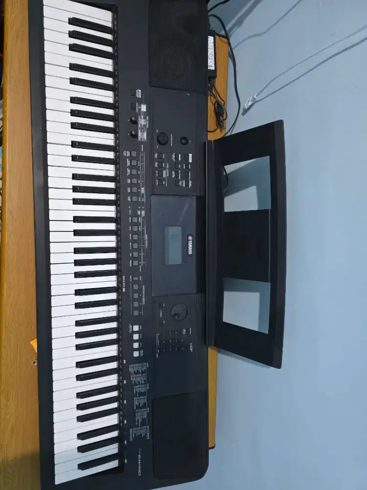 KEYBOARD Yamaha PSR EW410