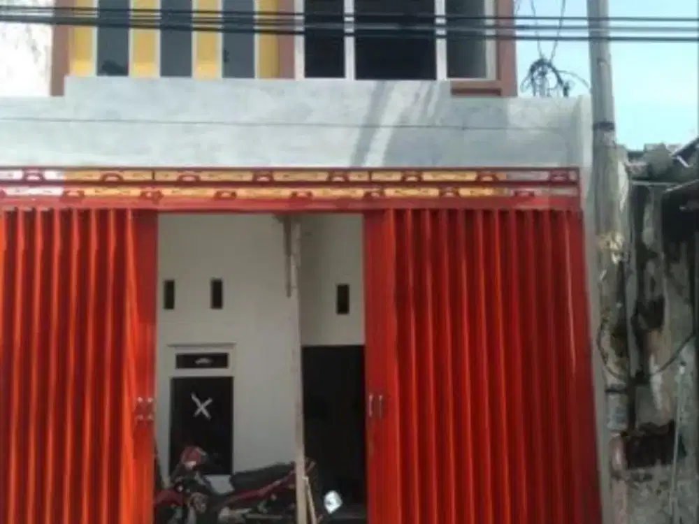 usatn.Ruko di Kedung Baruk Listrik 1300watt row 2,5mobil