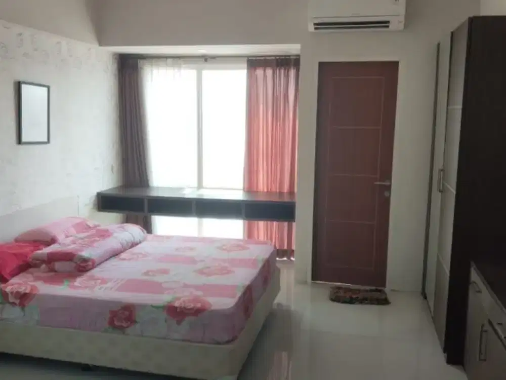 Xyiwr, Apartemen Square Full Furnish Strategis