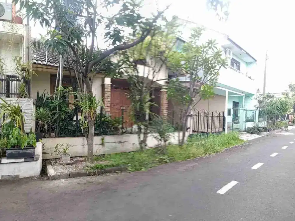 DIJUAL RUMAH  SIAP HUNI DEKAT GRIYA ARCAMANIK LOKASI ARCAMANIK ANTAPANI  ,  BANDUNG