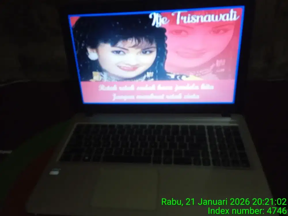 Jual laptop asuz amd