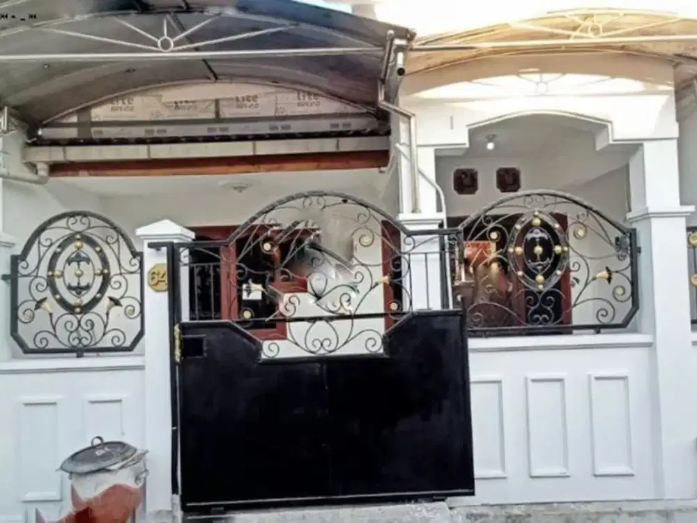 Rumah Ploso Timur Hadap Barat PLN Token 2.200