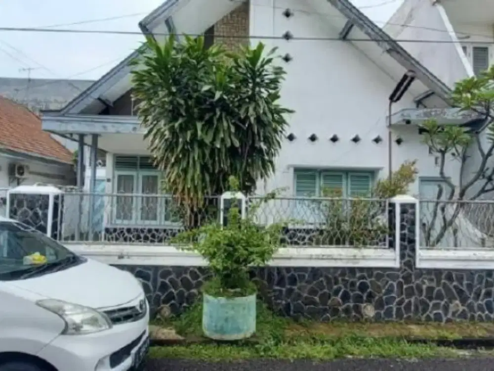 Rumah jl Rangkah STRATEGIS BAGUS DEKAT JL RAYA KENJERAN