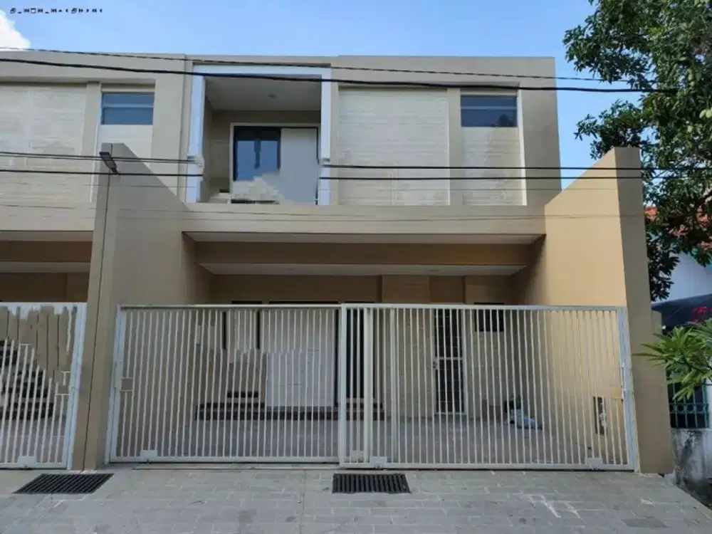 Rumah Rungkut Asri Utara NEW MINIMALIS hadap selatan