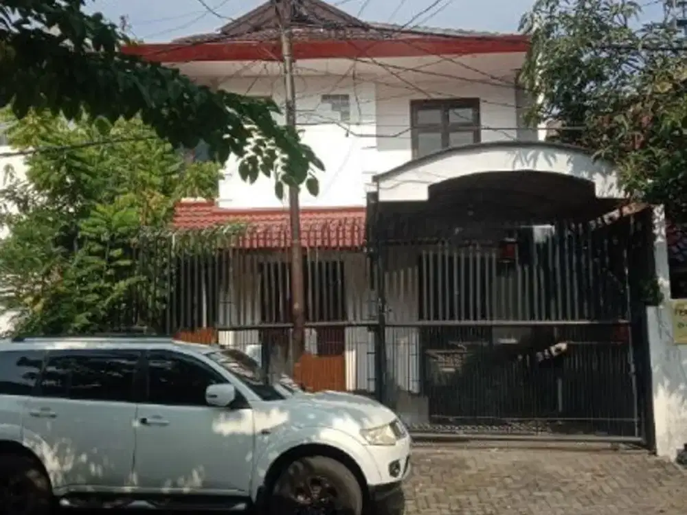 RUMAH NGAGEL MADYA STRATEGIS DEKAT UBAYA,STTS