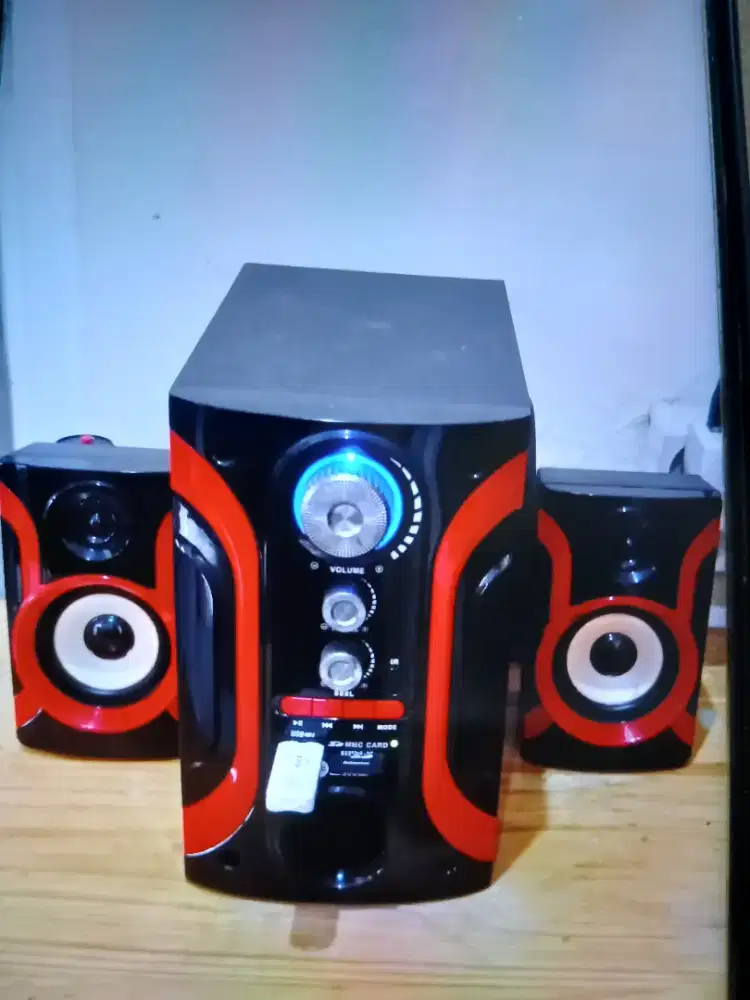 Speaker Aktif bloetooth GMC 888L