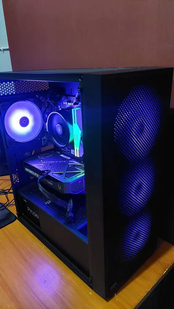 PC GAMING RYZEN 5 5600 RAM 16GB SSD 256GB VGA RTX 5060 8GB