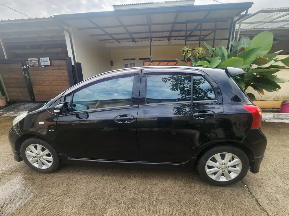 Toyota Yaris 2013 Bensin