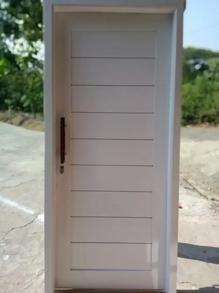 Daun pintu jati minimalis