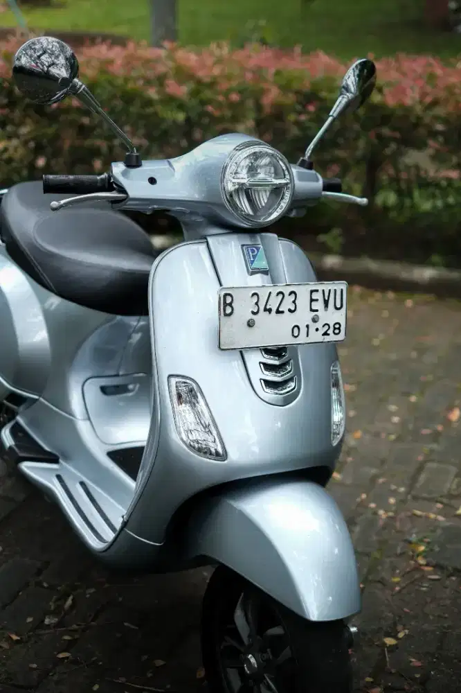 PIAGGIO VESPA LX 125 IGET FACELIFT 2022 BISA KREDIT