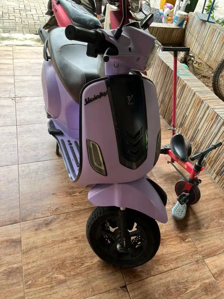 Dijual,motor listrik uwinfly nego tipis