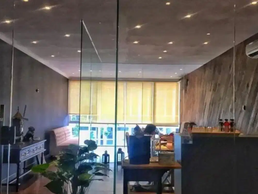 TURUN HARGA! Ruko Holis Regency 3 Lantai Full Furnished – Dekat Tol Pasirkoja