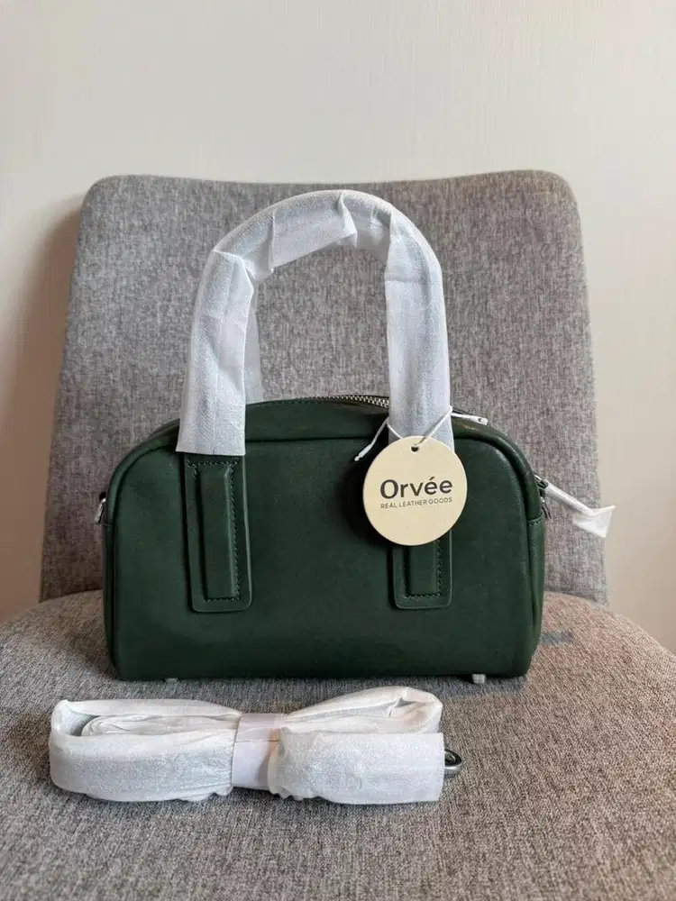 Tas kulit asli no brand / no logo embossed