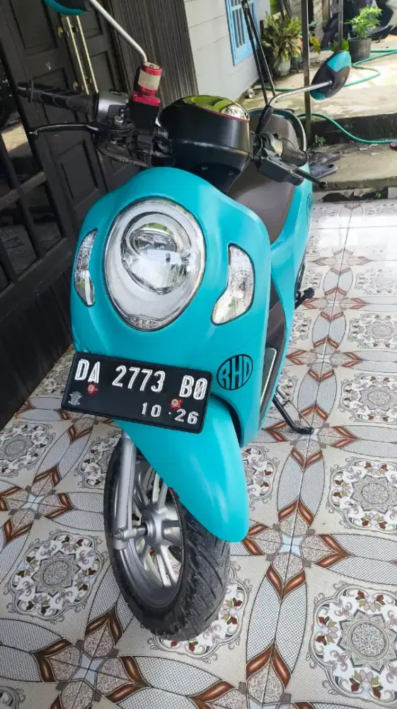 Honda Scoopy stylish