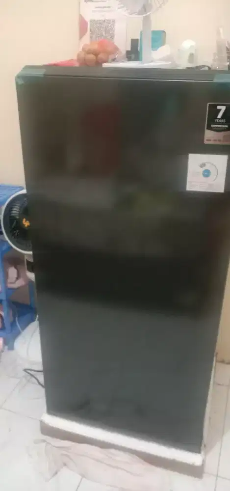 Kulkas 1 pintu AQUA BIG frezer