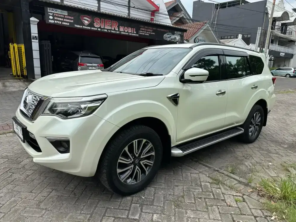 Nissan Terra VL AT PMK 2019 Original Cat Istimewa