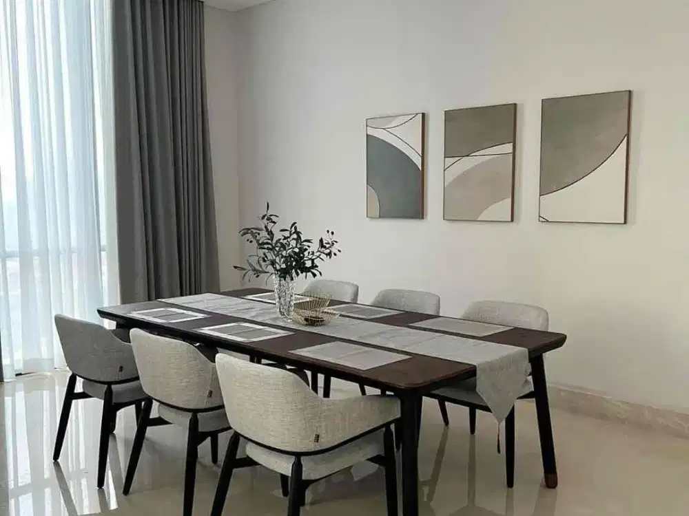 Luxury Apartment For Sale
*The Regent Residence @Mangkuluhur City*