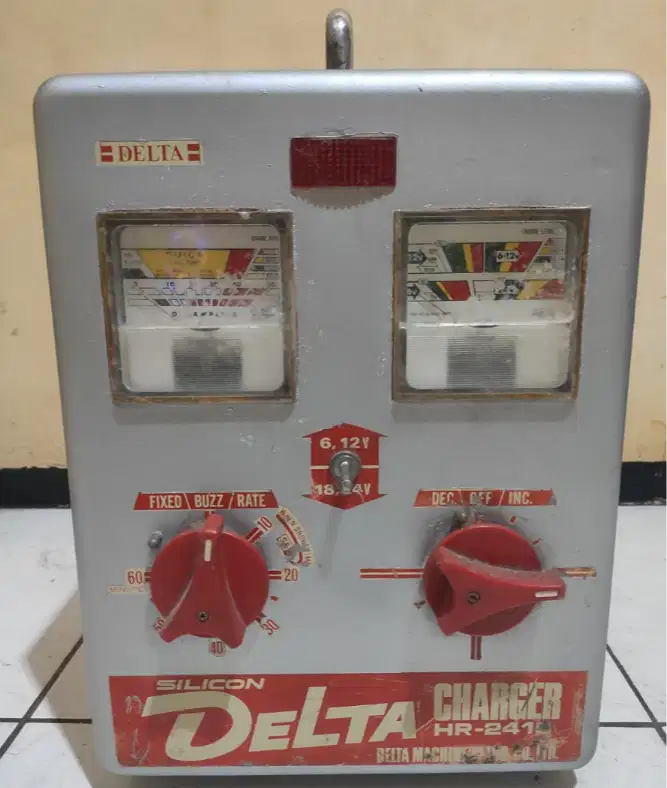 Aki charger Delta HR2415