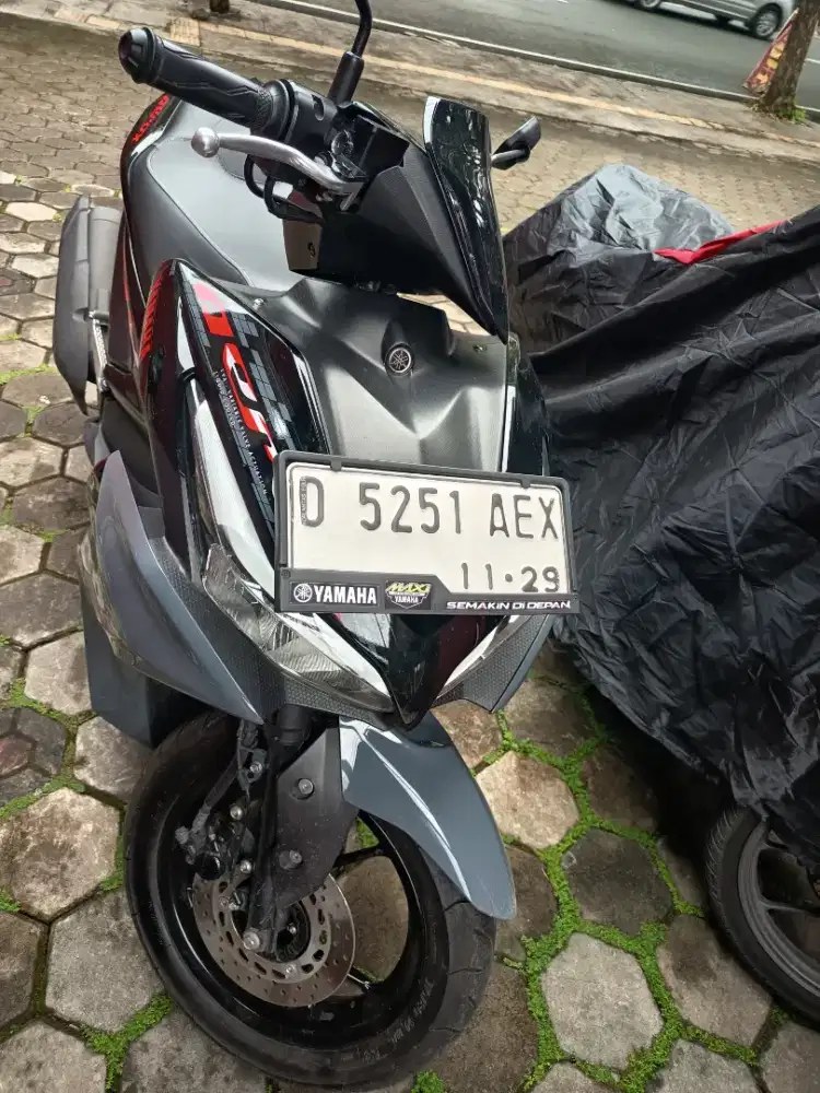Yamaha aerox 2024