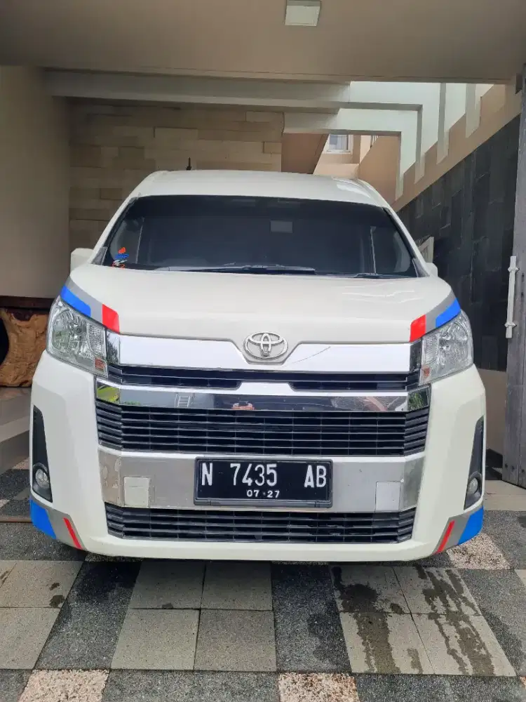 Hiace Premio 2.8 MT manual N Kota Malang a.n pribadi cpt b.u