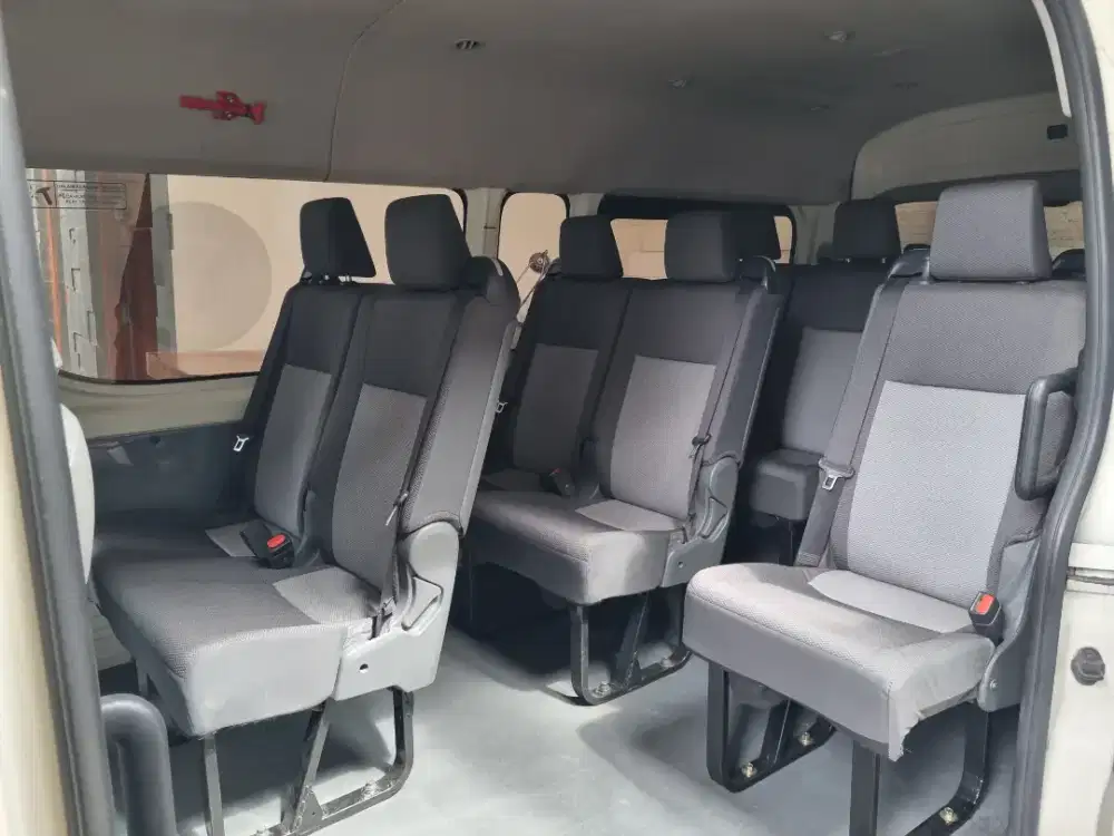 Hiace Premio 2.8 manual N Kota Malang a.n pribadi cpt b.u