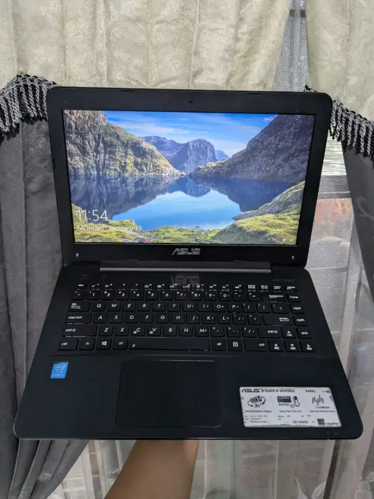 Laptop Asus A455L Slim Core I3 Ram 4 Normalan Tinggal Pake Aja