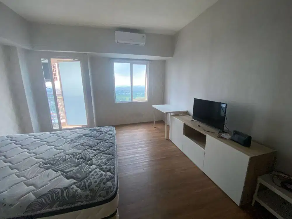 Disewakan Murah Poll Apartemen Tanglin Studio Mewah Pakuwon Surabaya