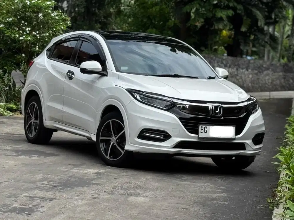 (KM 30 RB) Honda HRV Prestige Matic 2021/2020 Plat BG Tgn 1 ANTIK