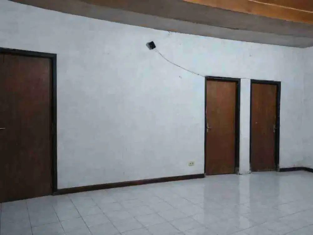 Dijual Rumah Hitung Tanah Cocok Untuk Kost Didalam Komplek Unesa Ketintang
