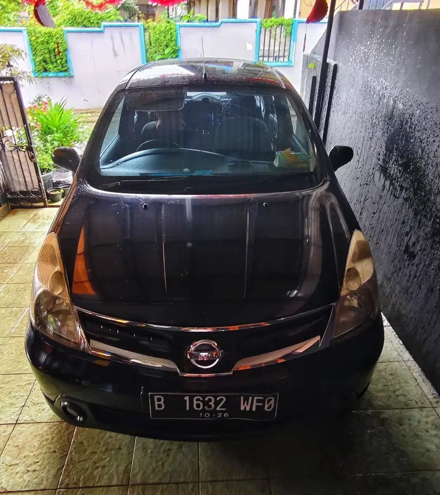 Nissan Grand livina 2011 Bensin