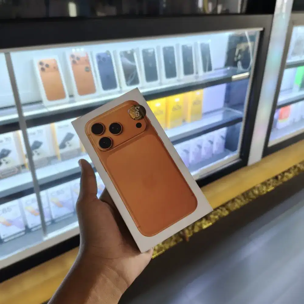 iPhone 17 Pro Max orange ibox ready