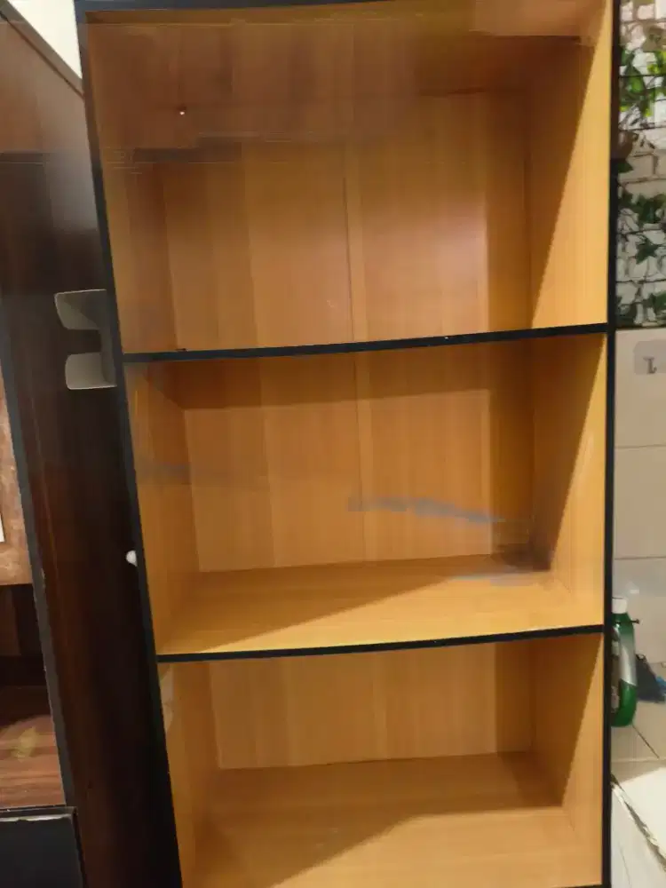 Dijual cepat lemari pakaian meja tv rak susun 5