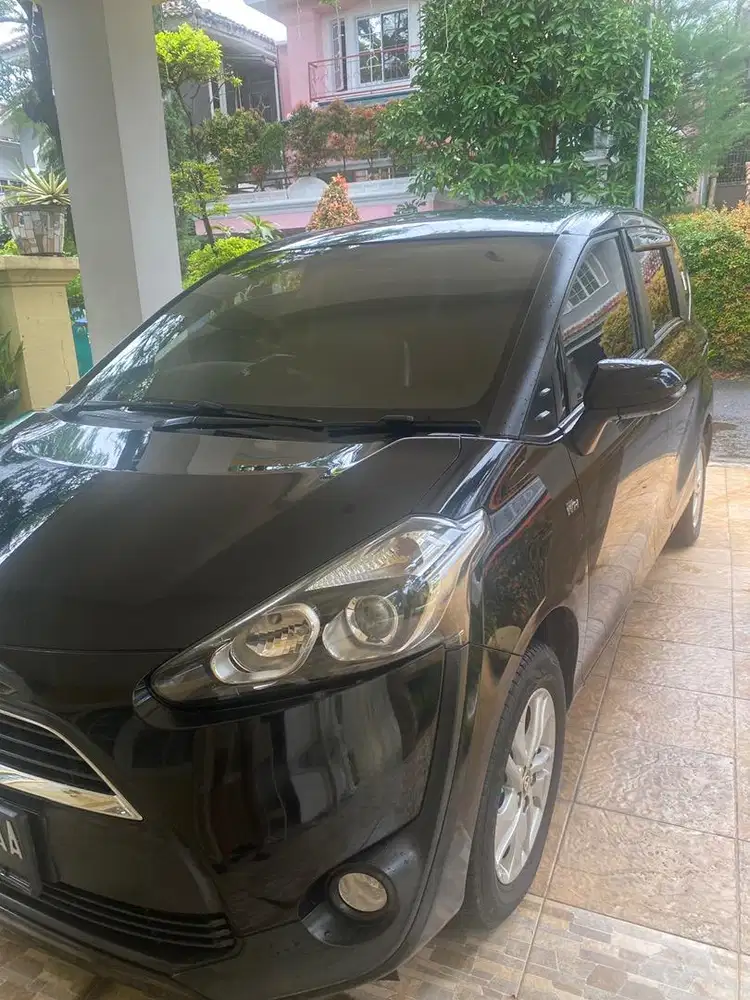 Jual mobil Sienta 2017