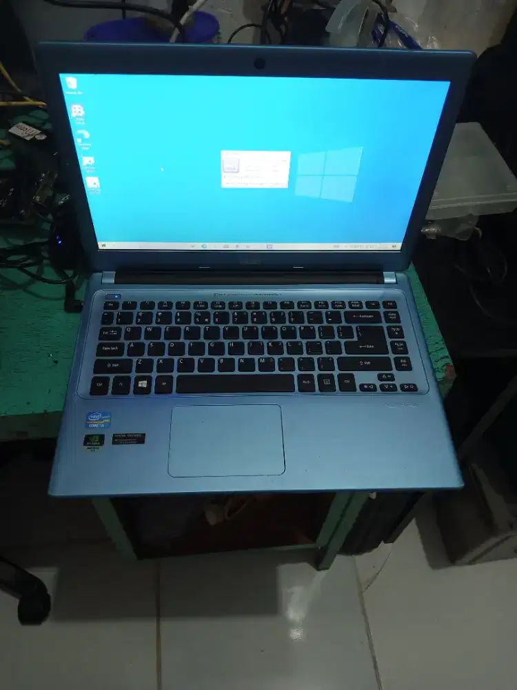 laptop Acer v5 471g i5 ram 4gb HDD 500gb dual VGA gaming