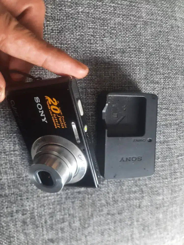 Sony cybershot pocket camera tangerang only