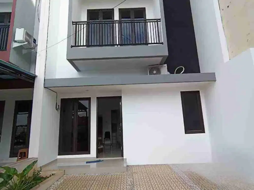 Rumah dijual cluster tinggal 3 unit di Karang Tengah Tangerang kpr nego Strategis