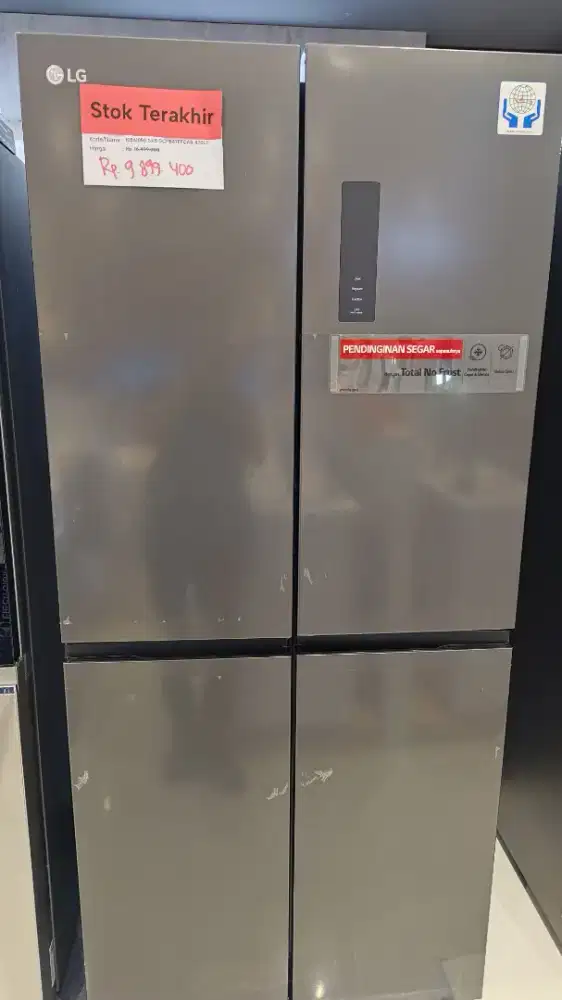 LG KULKAS 4 PINTU