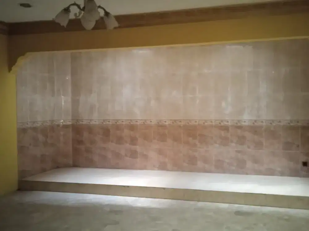 Rumah 1,5 Lantai Bagus Dekat Fasilitas Umum di Duren Sawit Jakarta Timur