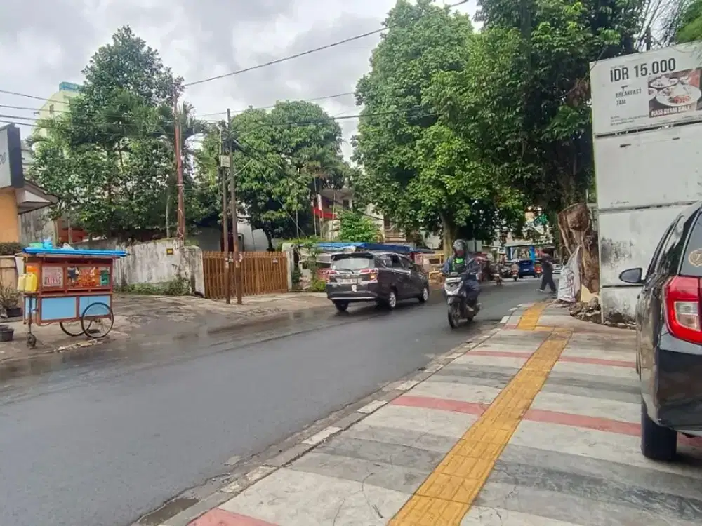 Sayap Cipaganti/ Cihampelas Bandung Kota, Strategis, Cocok Untuk Usaha/ Kantor, SHM. Murah