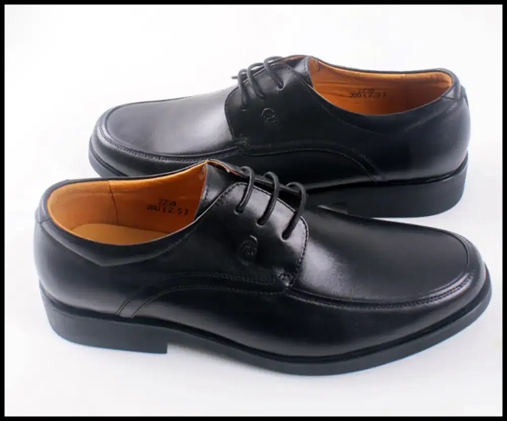 Sepatu pantovel dewasa ukuran 41 eks toko