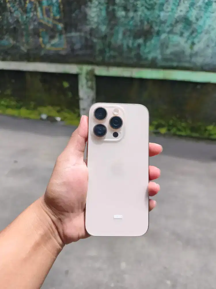 BU! iPhone 16 pro 256 ibox