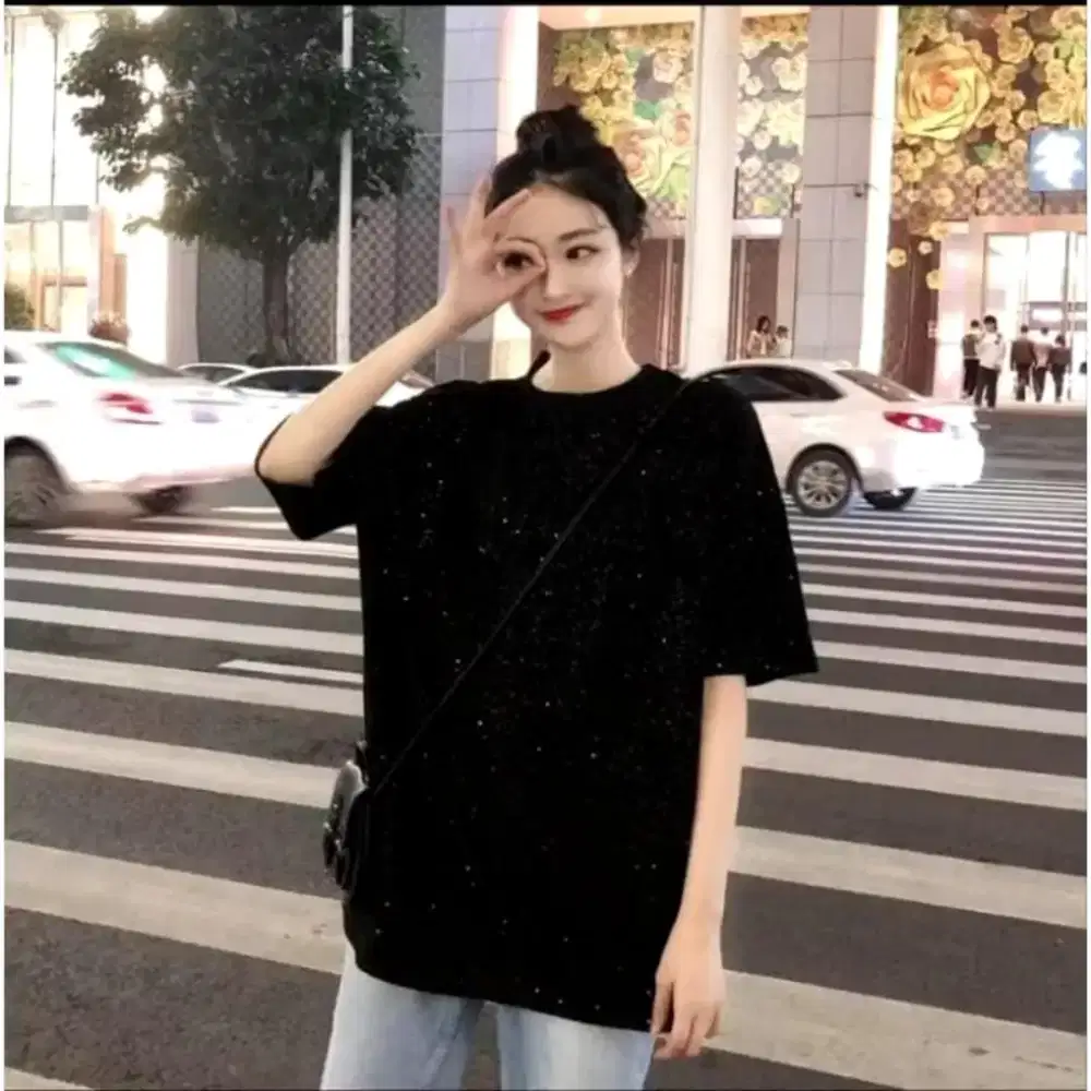 Kaos wanita oversize