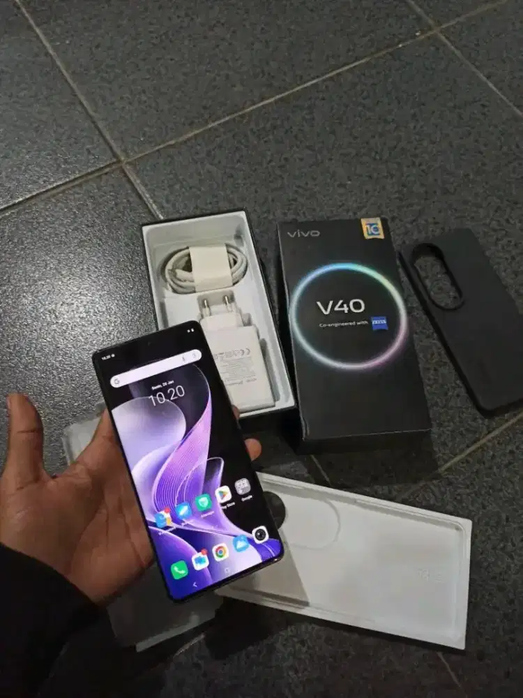 Vivo V40 5G 12/256