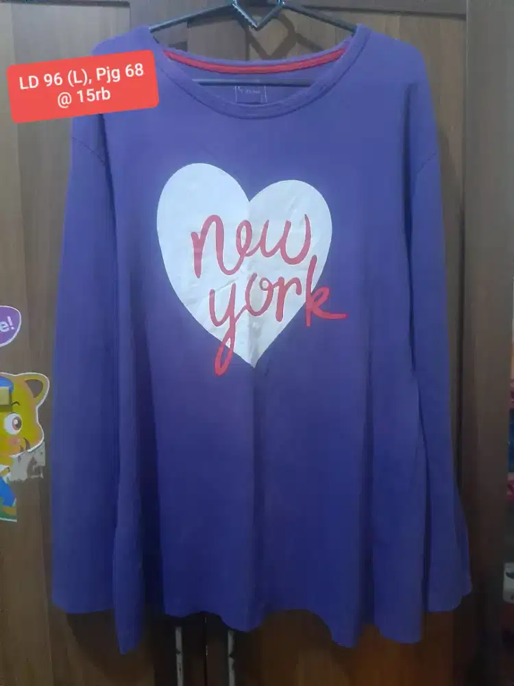 Kaos remaja New York