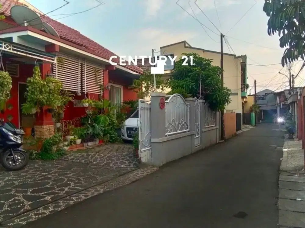 Rumah Asri Dan Cantik Lokasi Strategis Di Kebagusan Dekat TOL