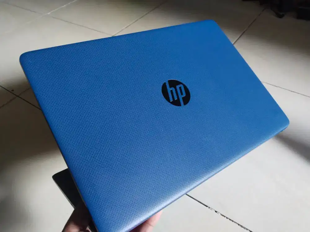 Dijual laptop Hp 14s-dq intel n4020 ram 4GB MMC64GB HDD Extrnal 500GB